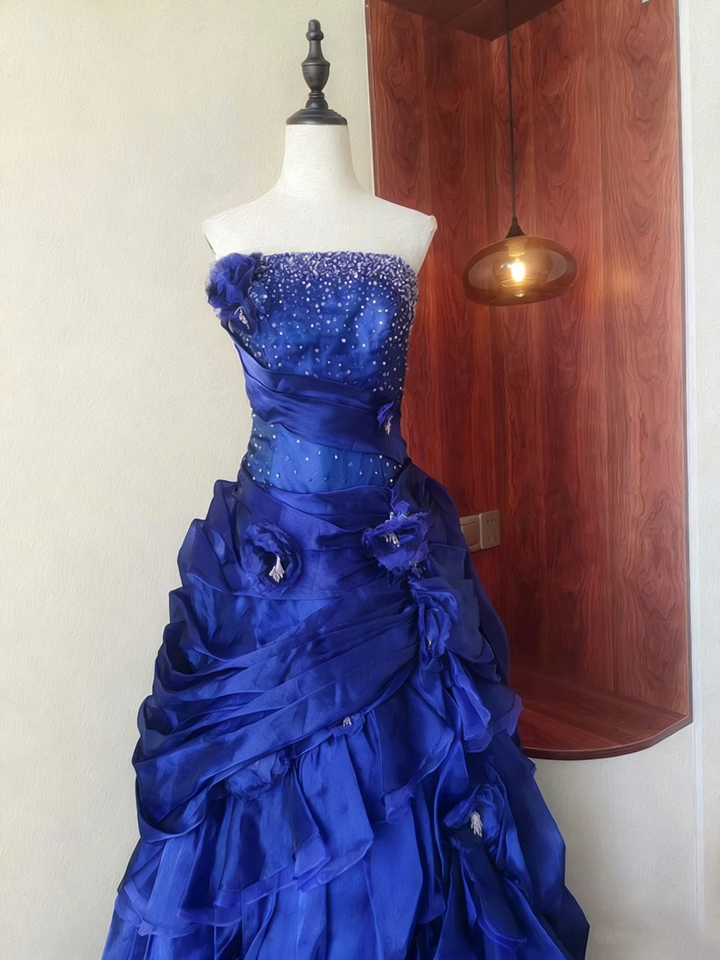Charming Prom Dress Strapless Pleated Gala Dress Evening Dress     D4103