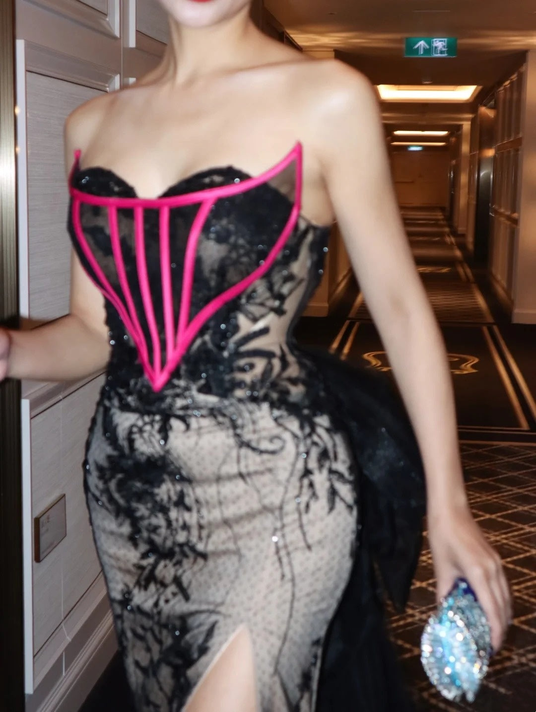 Chic Prom Dress Strapless Lace Mermaid Evening Dress Gala Dress Formal Dress     D4297