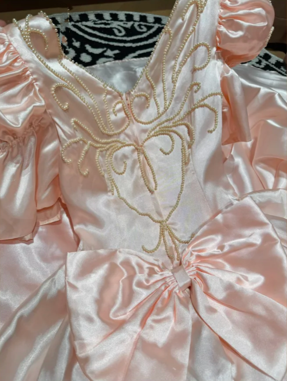 Cute Pink Ball Gown Satin Beaded Long Party Dress Prom Gown With Bow D2041