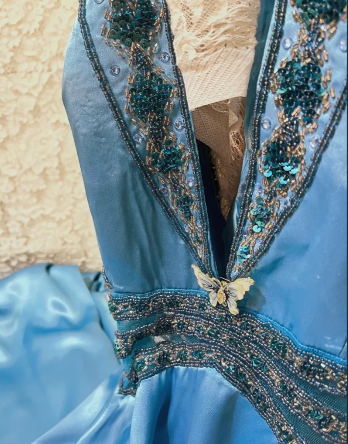 Sexy Blue Halter Satin Beaded V Neck Mermaid Long Party Dress Prom Dresses D2143