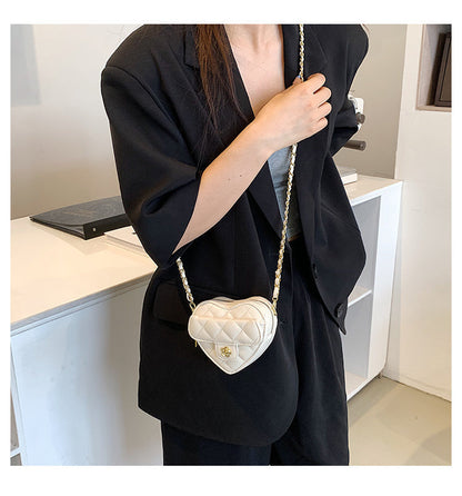 chain heart crossbody bag HZ1024