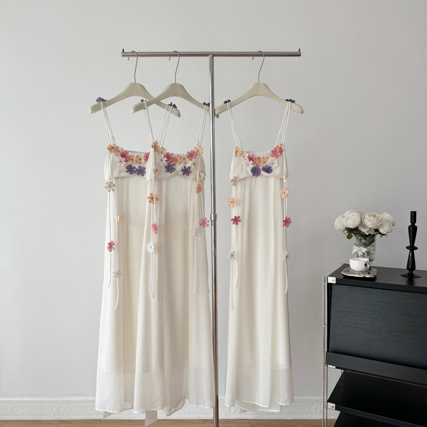 Cute A Line Spaghetti Straps Floral White Chiffon Summer Dress Holiday Party Outfits For Girls DP0130