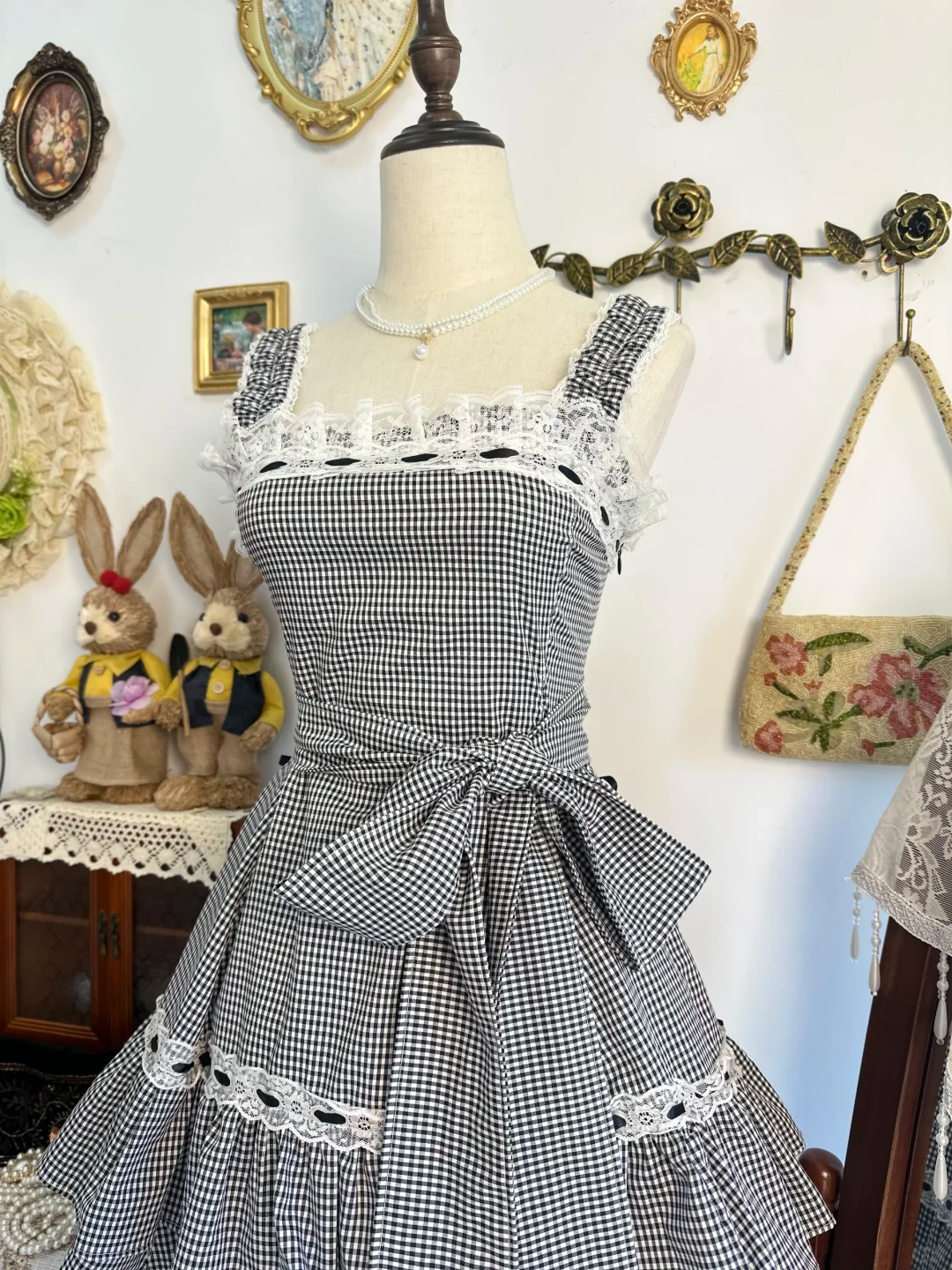 Cute Gray Lace Satin A Line Short Prom Dress Formal Homecoming Dress D313