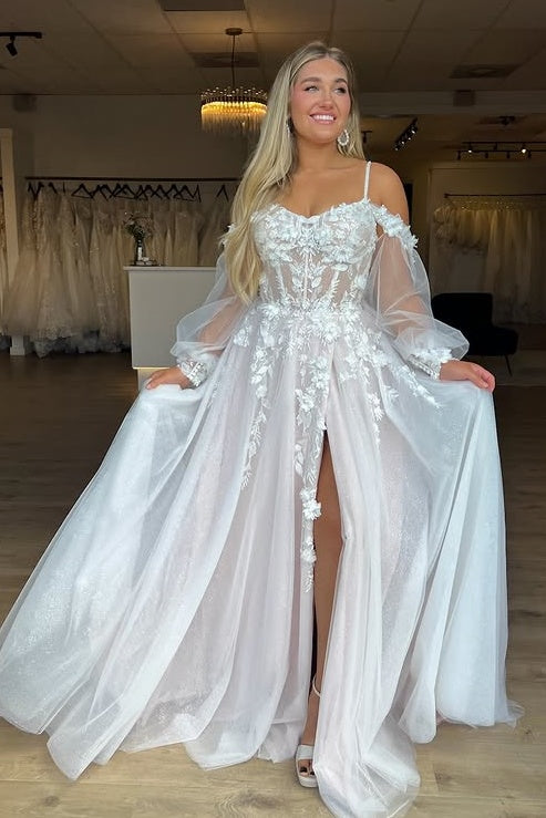 Off-Shoulder Sweetheart Tulle A-Line Appliques Beach Wedding Dress