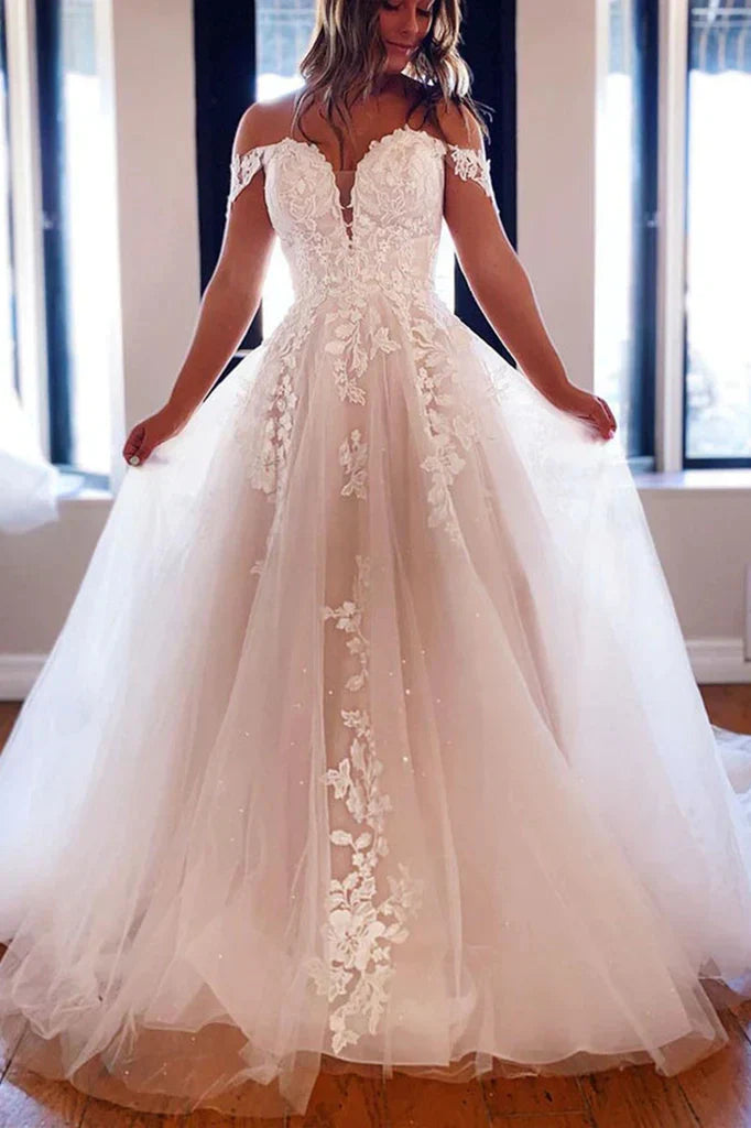 Off-Shoulder Tulle A-Line Wedding Dress With Appliques