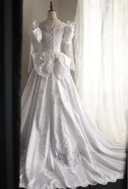 French court retro leg of mutton sleeve beaded satin wedding dress P2852
