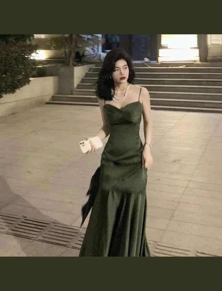 Sexy Mermaid Straps Green Party Dresses Satin Long Prom Dresses P708