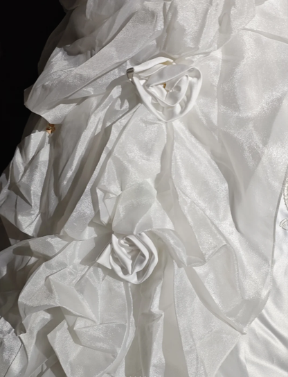 Vintage White Ball Gown Off The Shoulder Satin Pleated Appliques Beaded Birthday Quinceanera Dress D2356