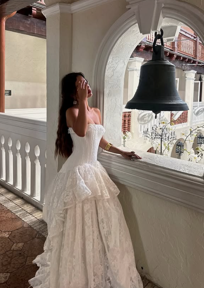 Stunning Ball Gown Strapless Layered White Lace Prom Dress Wedding Dress SH4663