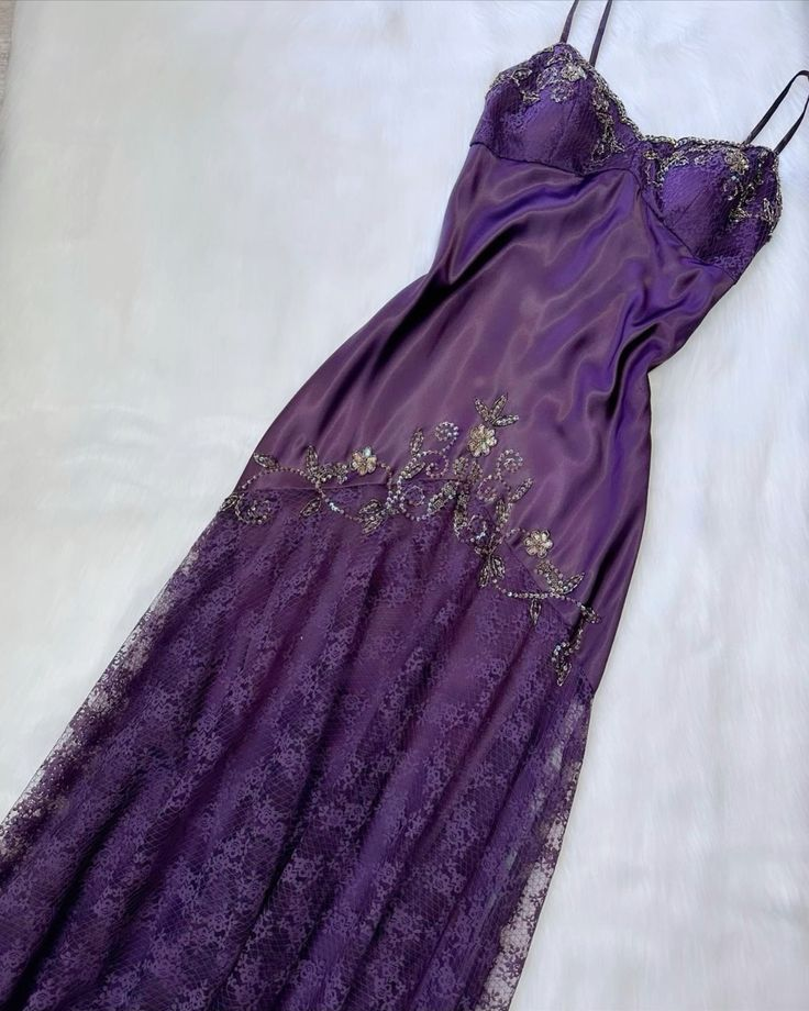 Vintage Spaghetti Straps Lace Beaded Satin Prom Dress Evening Dress SH1162