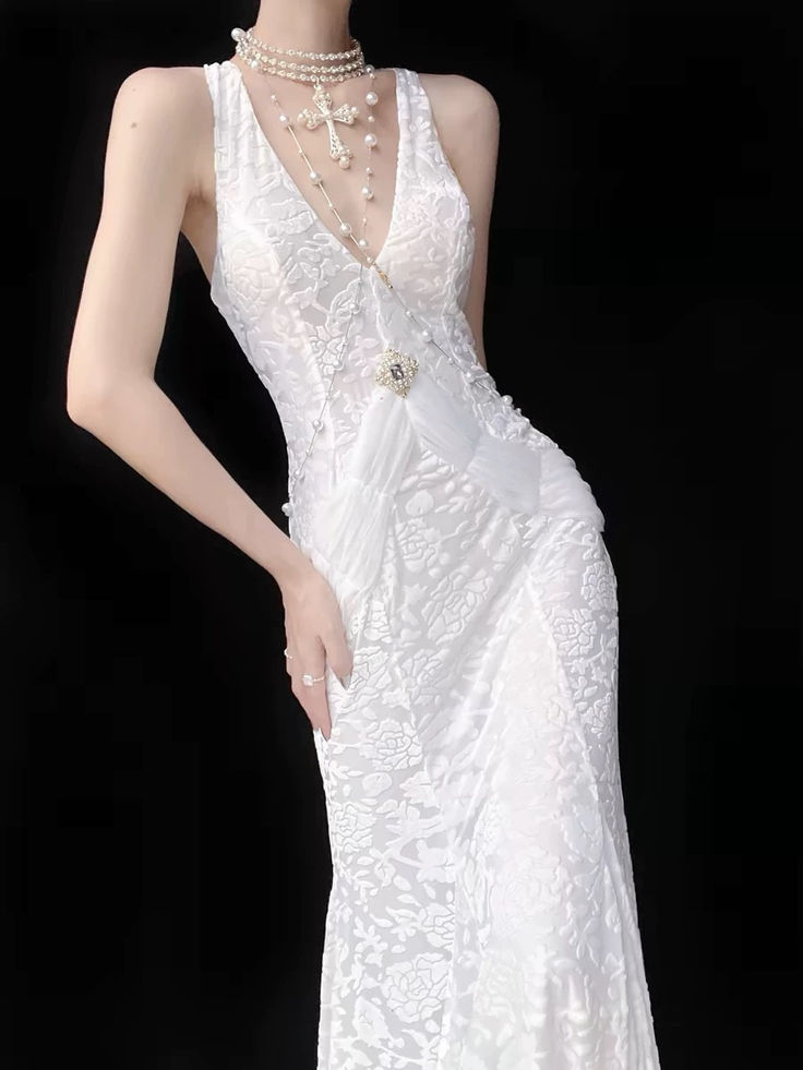 Classy V Neck White Lace Mermaid Long Evening Dress Party Gown D1980