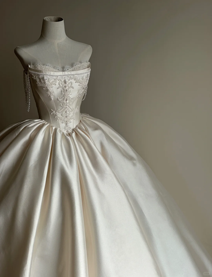 White Pearl Ball Gown Strapless Lace Satin Long 16th Birthday Dress Wedding Dress SH3962