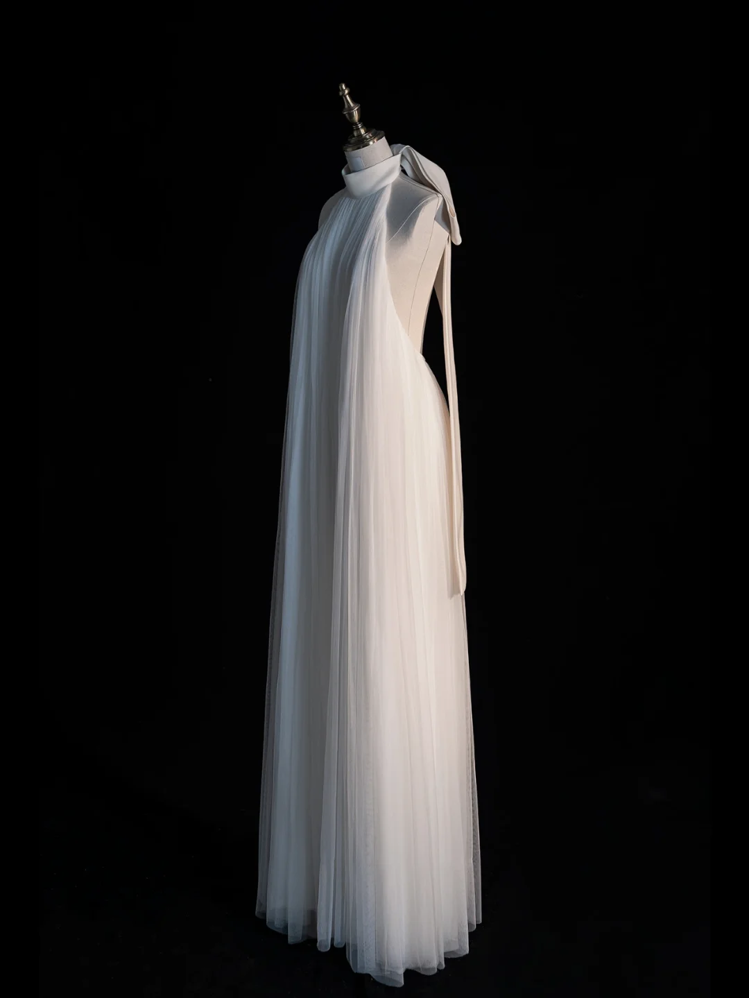 Simple A Line Halter White Tulle Long Open Back Party Dress Evening Dress SH2814