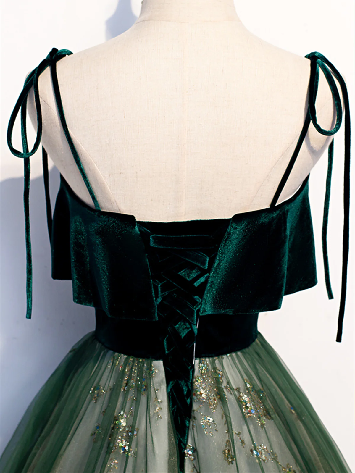 Green Straps Velvet Long Lace Prom Dresses P538