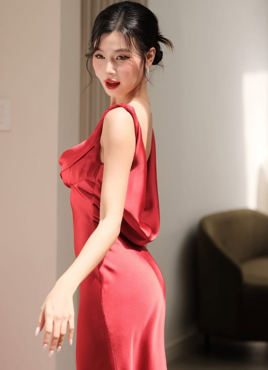 Elegant Sheath Strap Burgundy Satin Open Back Prom Dress Evening Dress SH2150