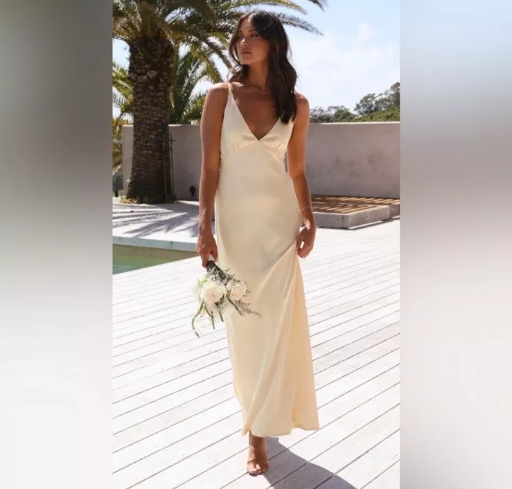 Gorgeous Sheath Straps Yellow Satin Prom Dresses Formal Summer Wedding Guest Dresses Wedding Guest Outfits DP766