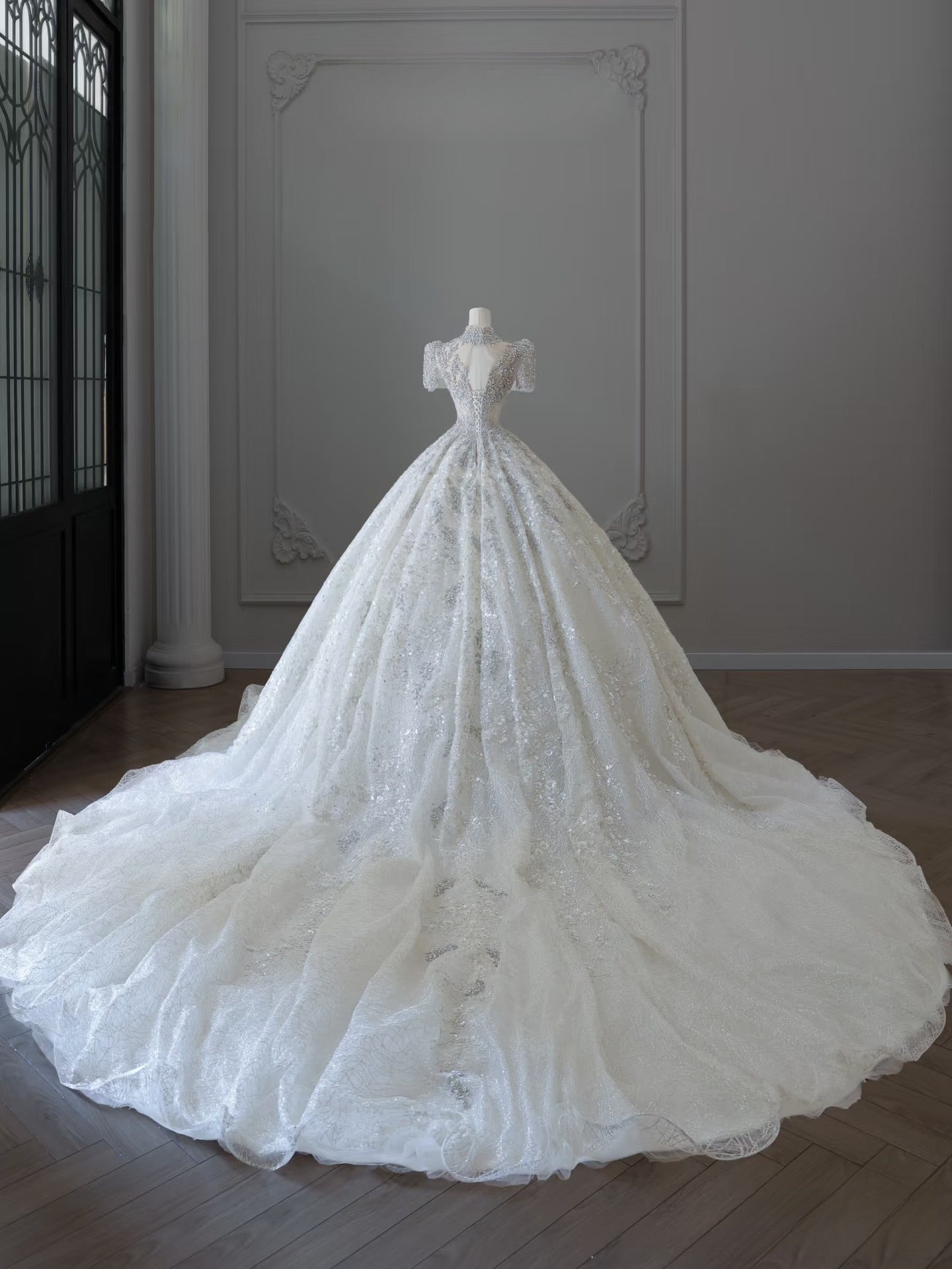 Timeless Ball Gown Jewel Neckline Sequin Half Sleeves Wedding Dress Bridal Dresses SD2489
