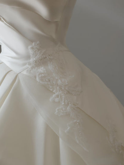 Timeless Ball Gown Strapless Satin Ivory Long Wedding Dress Bridal Dresses SD2490
