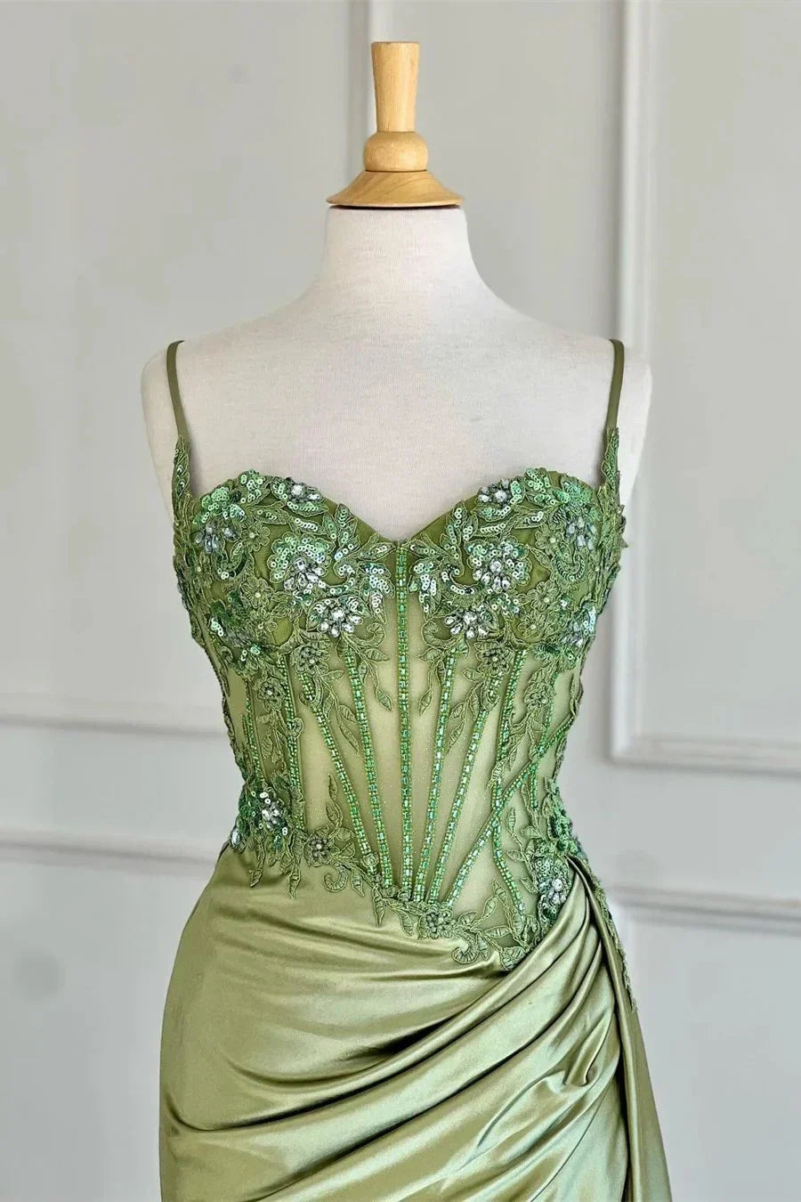 Spaghetti Straps Lace Appliques Mermaid Party Prom Dress With Slit