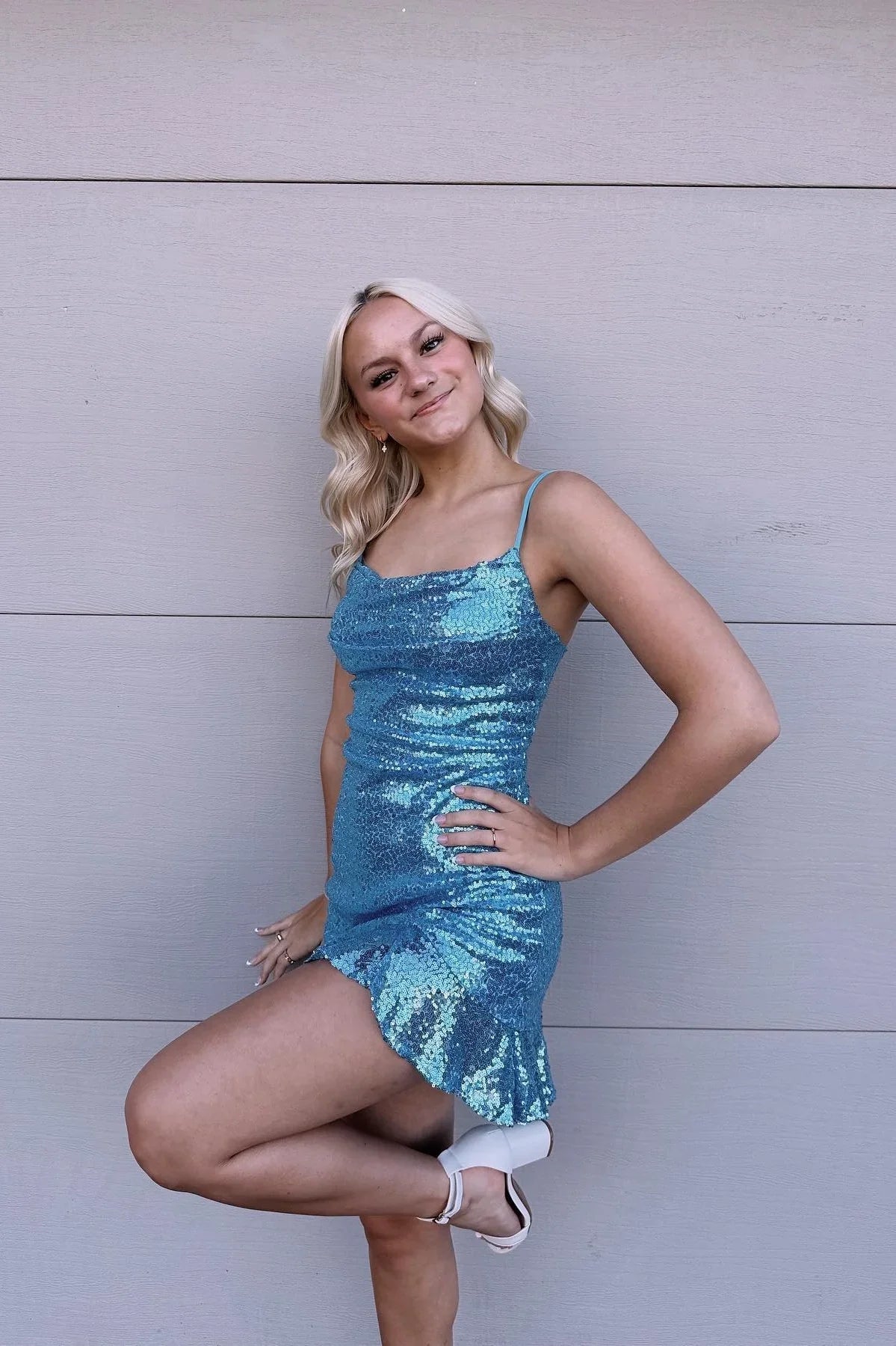 Sparkly Fully Sequins Bateau Spaghetti Straps Homecoming Dress