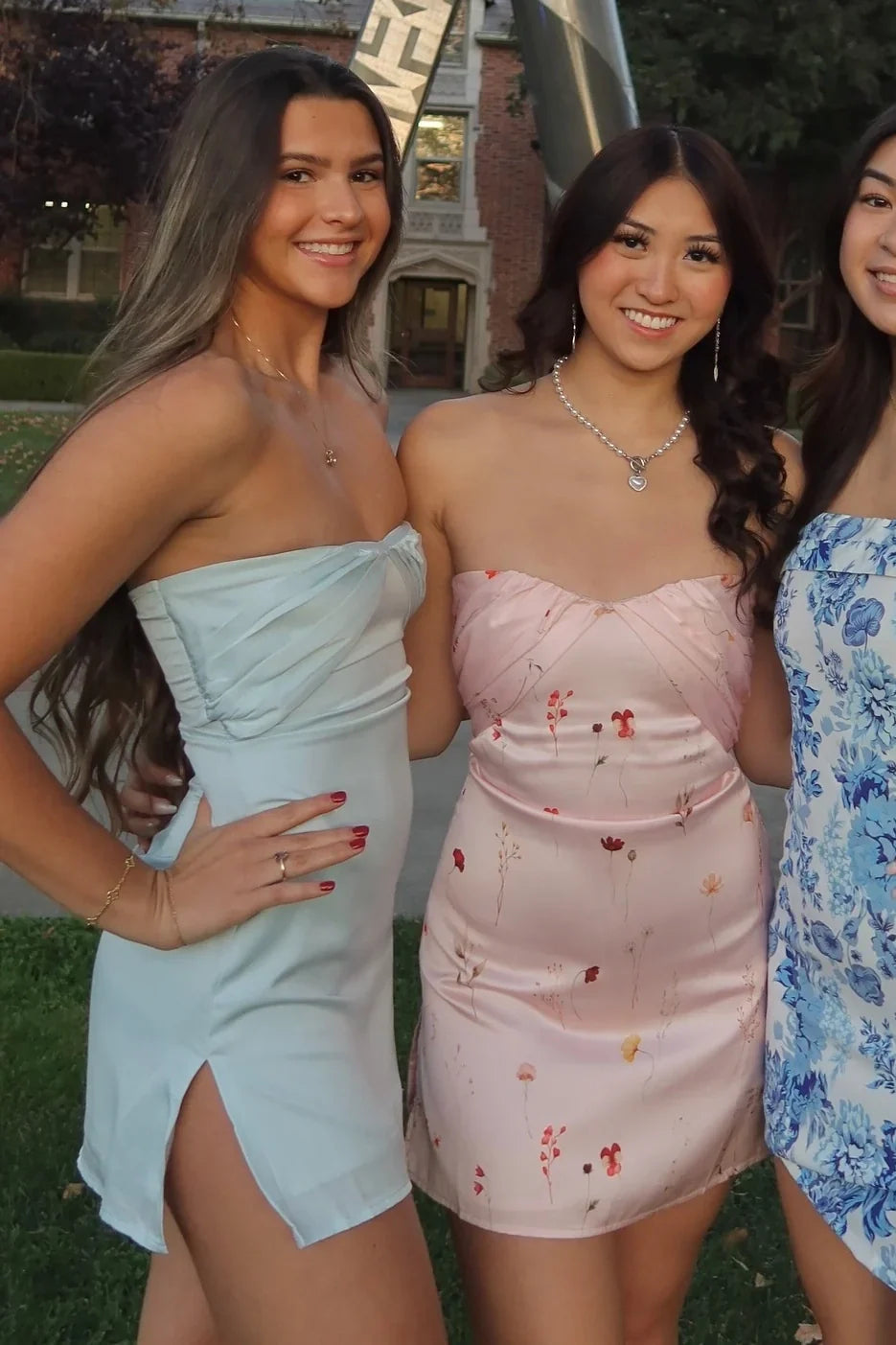 Sweetheart Strapless Satin A-Line Summer Homecoming Dress