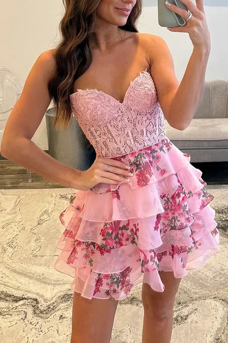 Sweetheart Strapless Two Tone A-Line Tiered Homecoming Dress