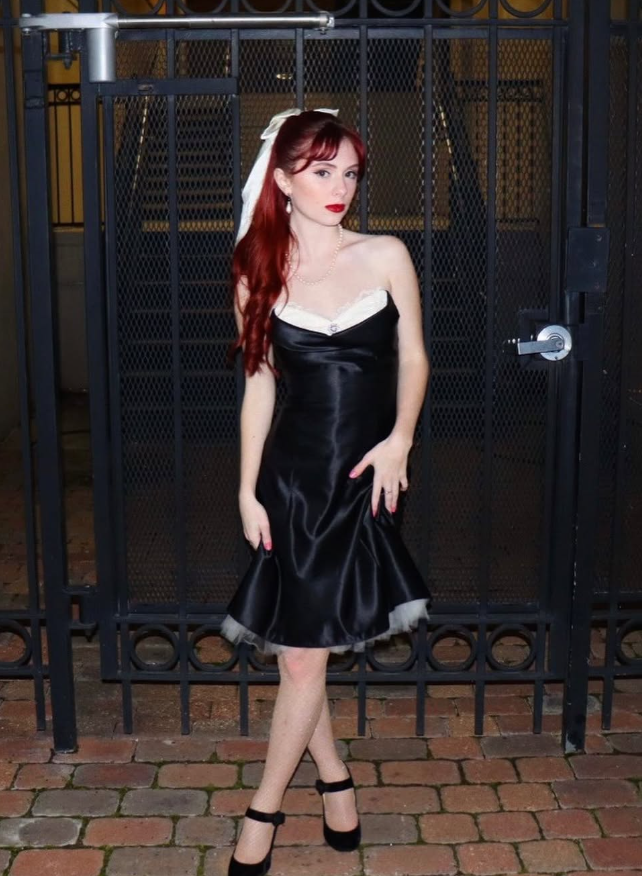 Cute A Line Strapless Black Satin White Tulle Short Cocktail Dresses Homecoming Dresses SH2677