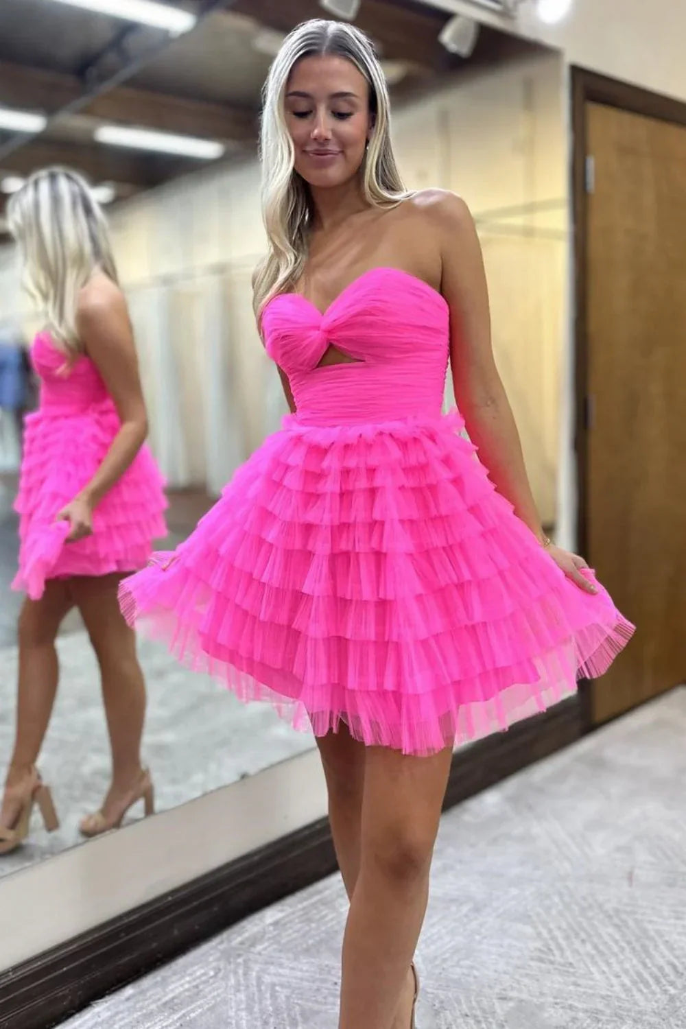 Tulle A-Line Sweetheart Strapless Empire Tiered Homecoming Dress