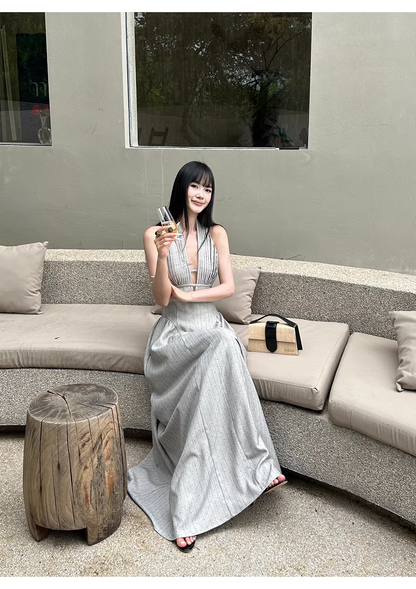 Fashion Halter Gray satin Pleated A Line Long Wedding Guest Dress,Backless Long Evening Dress Prom Gown With Pockets D2085