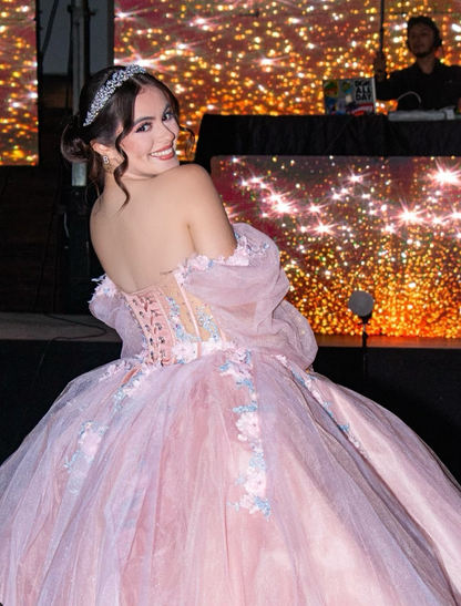 Romantic Poofy Pink Floral Wedding Dresses Off the Shoulder Ball Gown Quinceanera Dress SH2510