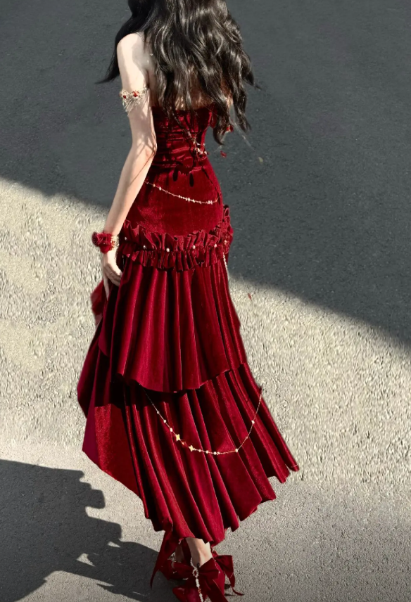 Burgundy Exquisite Mermaid Spaghetti Strap Beaded Velvet Long Party Dress Cocktail Dress(No accessories) SH3593
