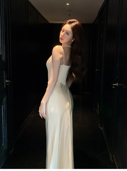 Classy Spaghetti Straps White Satin Pleated Mermaid Long Evening Dress Formal Wedding Guest Dress D2184