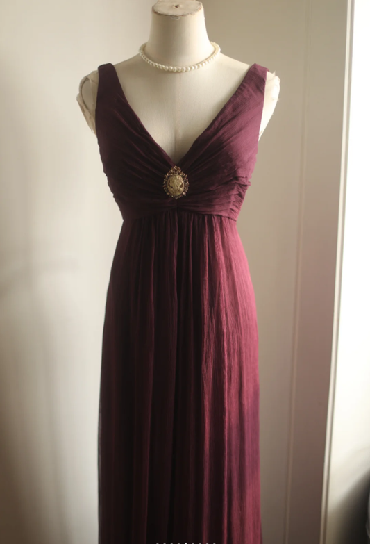 Retro Dark Purple V Neck Chiffon Long Prom Dress Evening Gown D2315