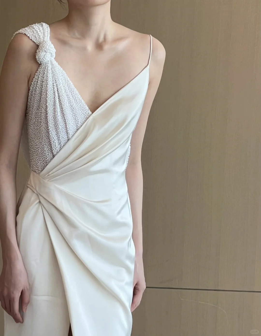 Gentle Mermaid V Neck Beaded White Satin Backless Slit Wedding Dress SH4997