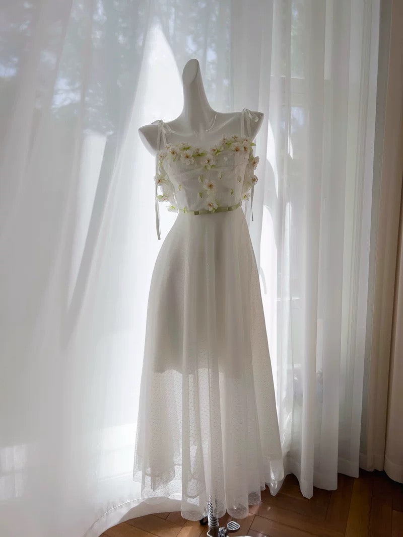 Vintage A line Spaghetti Straps White Long Evening Party Gowns Evening Formal Dresses Prom Dress W829