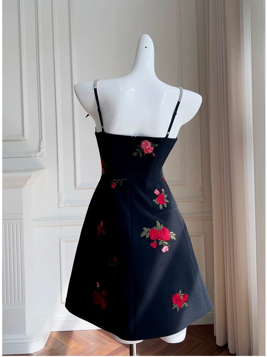 Trendy A line Spaghetti Straps Black Floral Short 8th Grade Homecoming Dress Summer Middle School Hoco Dresses Cocktail Dress Birthday Outfits W966