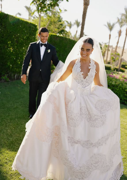 Pretty Vintage Ball Gown Halter White Lace Satin Open Back Long Wedding Dress SH4935