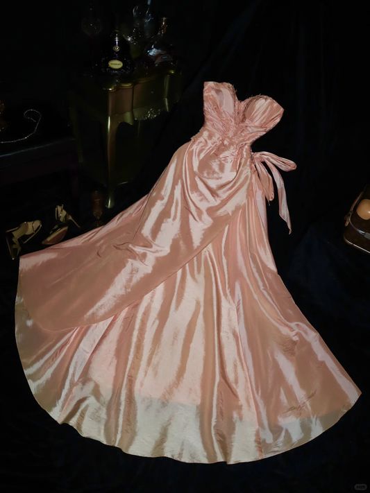 Light Pink A Line Sweetheart Neck Satin Party Dress Evening Dress SH3228