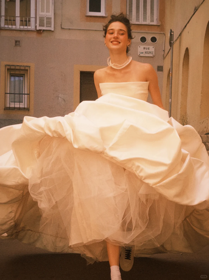 Simple Classic Ball Gown Strapless White Satin Tulle Long Wedding Dress  SH5099