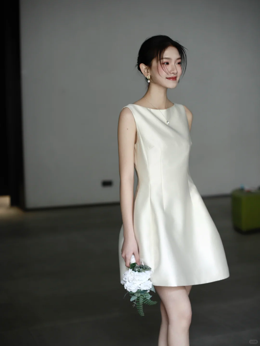 Simple A Line Round Neck Pearl White Satin Short Homecoming Dress Birthday Dress SH3155