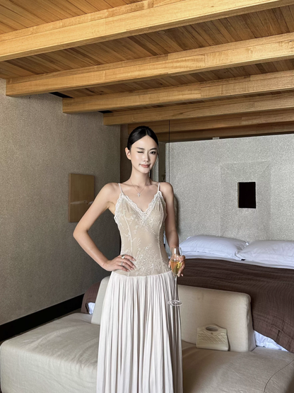 Unique Apricot Spaghetti Straps V Neck Lace Satin A Line Long Evening Dress Party Gown D2127