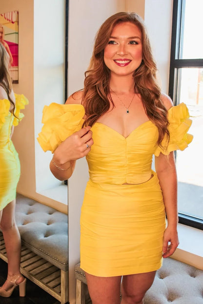 Yellow Sweetheart Ruffle Sleeves Empire Pleated Homecoming Dress