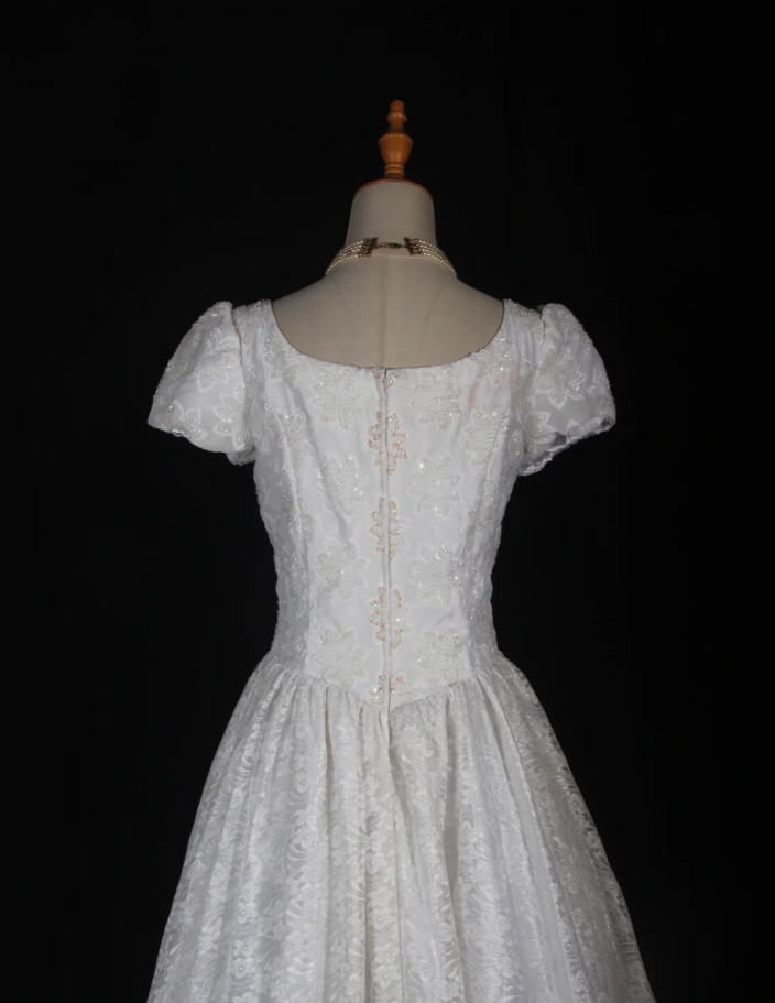 Pretty White Satin Beaded Floral Lace Ball Gown Formal Long Wedding Dress D2284