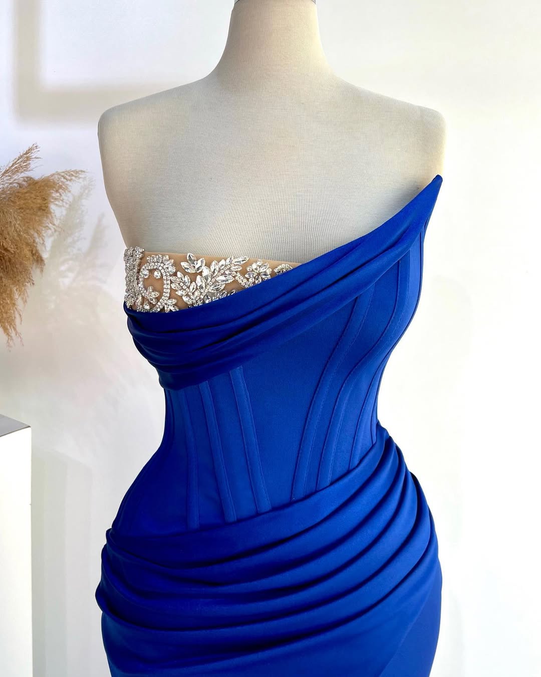 Royal Blue Sleeveless Strapless Mermaid Beads Prom Dress