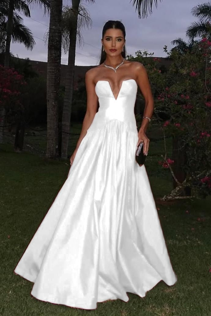 Sleeveless Strapless Deep V-Neck A-Line Prom Dress