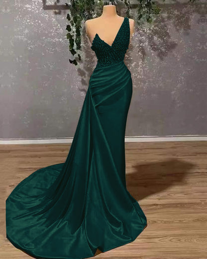 Ivory Elegant One-Shoulder Prom Dress Mermaid Applique With Ruffles