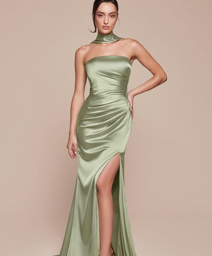 Simple Red Sleeveless Strapless Mermaid Pleated Prom Dress