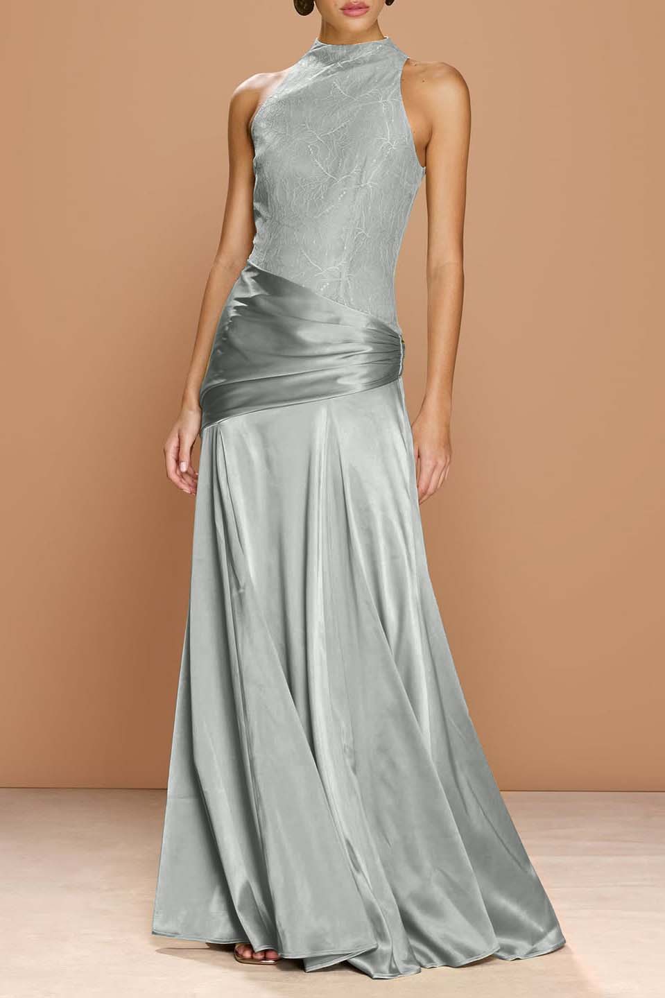 Chic Sleeveless High Neck Prom Dress With Embroidery