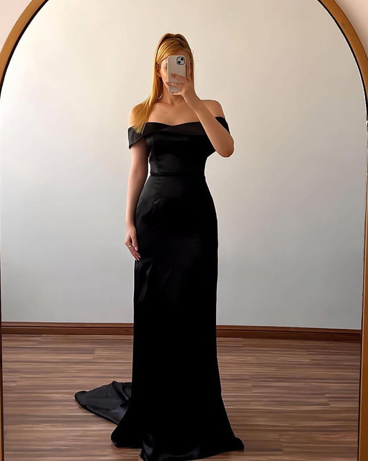 Mermaid Black Sleeveless Strapless Off-Shoulders Prom Dress