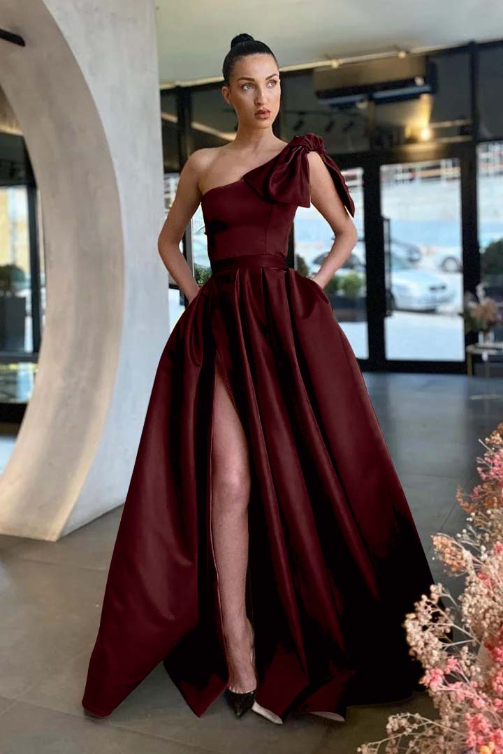 Gold Slit One-Shoulder Prom Dress With Pockets